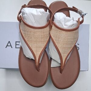 AEROSOLES Women's Brown and Tan Sandals